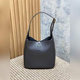 Сумка YSL Hobo цвета «городской серый»