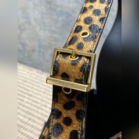 Сумка YSL Jamie Hobo выполнена в класс