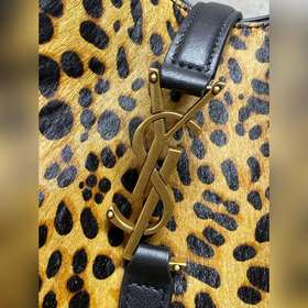 Сумка YSL Jamie Hobo выполнена в класс
