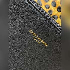 Сумка YSL Jamie Hobo выполнена в класс
