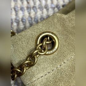 Новая модель YSL Jamie в золотисто-лис