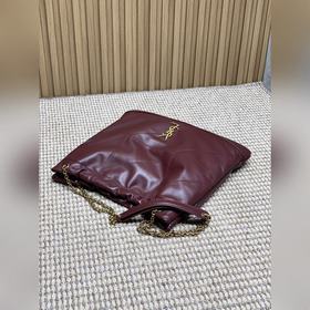 Новая модель YSL Jamie в оттенке «зако