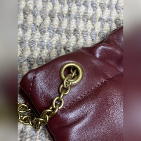 Новая модель YSL Jamie в оттенке «зако