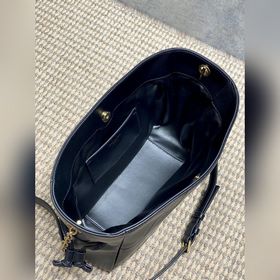 Новейшая модель сумки через плечо Jami