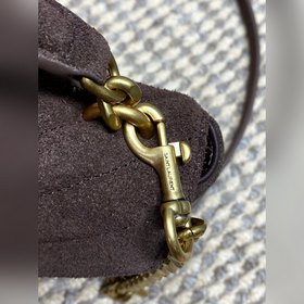 Маленькая сумка YSL в стиле «почтальон