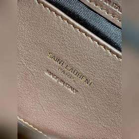 Маленькая сумка YSL в стиле «почтальон