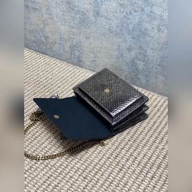 Сумка на цепочке из коллекции YSL Suns