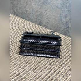 Сумка на цепочке из коллекции YSL Suns