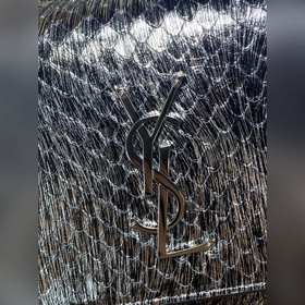 Сумка на цепочке из коллекции YSL Suns
