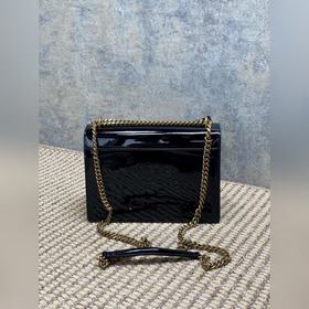 Сумка YSL Sunset из лакированной кожи 