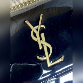 Сумка YSL Sunset из лакированной кожи 