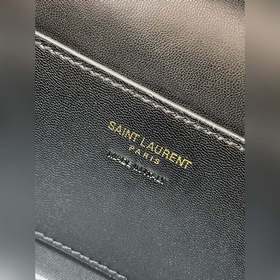Косметичка из серии YSL Gaby, выполнен