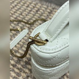 В серии косметичек Gaby от Y-Home появ