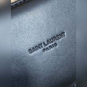 Модель Gaby от YSL Saint Laurent с тек