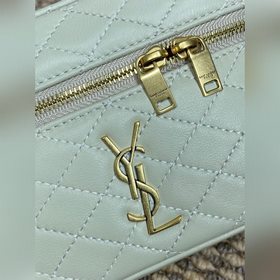 Молочно-белая сумка YSL Gaby из кожи с