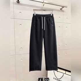 Новая коллекция брюк Balenciaga весна