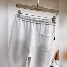 Новые брюки Balenciaga весна 2026 года