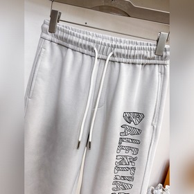 Новые брюки Balenciaga весна 2026 года