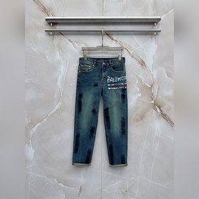 Новая коллекция Balenciaga весна-лето
