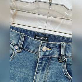 Новая коллекция Balenciaga весна-лето 