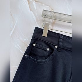 Новая коллекция Balenciaga весна-лето 