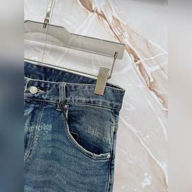 Новая коллекция Balenciaga весна-лето 