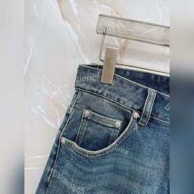 Новая коллекция Balenciaga весна-лето 