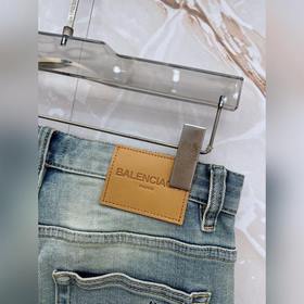 Новая коллекция Balenciaga весна-лето 