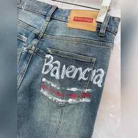 Новая коллекция Balenciaga весна-лето