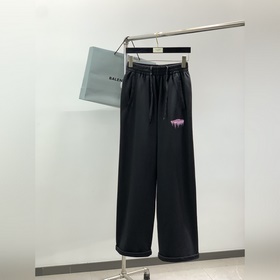 Balenciaga, новая коллекция весна 2026