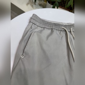 Новые шорты Balenciaga из новой колле