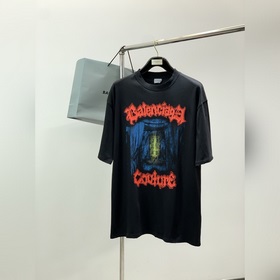 Balenciaga, новая коллекция весна-лето