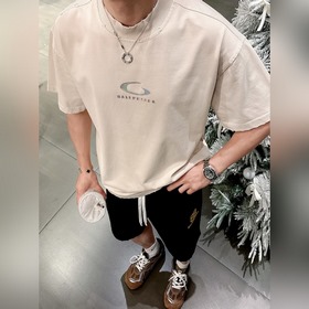 Balenciaga 2026： комплект с новой техн