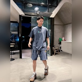 Balenciaga 2026： комплект с новой техн