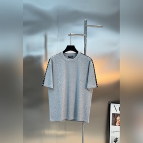 Цена топа： 2200   Цена брюк： 2300. Ф