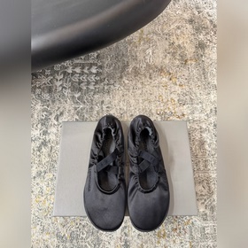 Новая коллекция BALENCIAGA 26FW Ма
