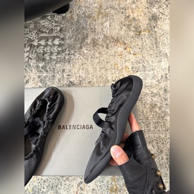 Новая коллекция BALENCIAGA 26FW Ма