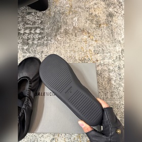 Новая коллекция BALENCIAGA 26FW Ма