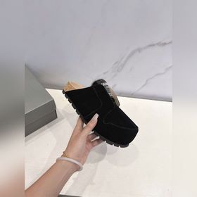 Balenciaga Scholl — новая коллекция са