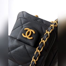 Сумка CHANEL «Боулинг» из кожи цвета «