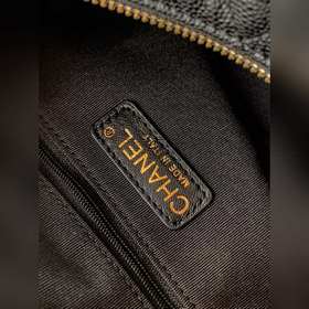 Сумка CHANEL «Боулинг» из кожи цвета «