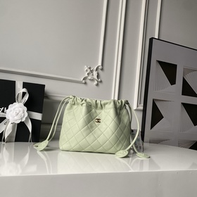 Сумка Chanel 26S «Фу-бао» A. Эта сумка