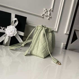 Сумка Chanel 26S «Фу-бао» A. Эта сумка