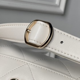 Сумка Chanel 26P через плечо в стиле «