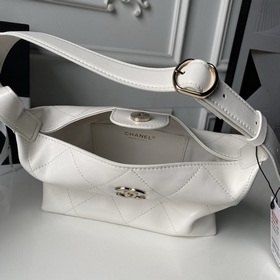 Сумка Chanel 26P через плечо в стиле «