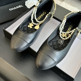 CHANEL — вечная классика ： двухцветны