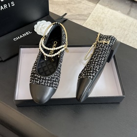CHANEL — вечная классика ： двухцветны