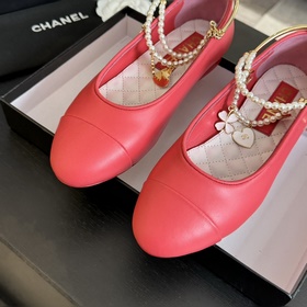 CHANEL — вечная классика ： двухцветны