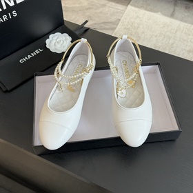 CHANEL — вечная классика ： двухцветны