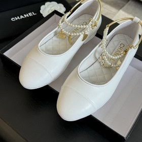 CHANEL — вечная классика ： двухцветны